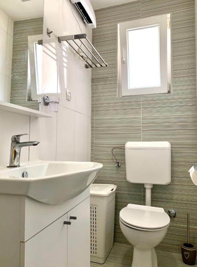 Galah Studio Podgora Luaran gambar