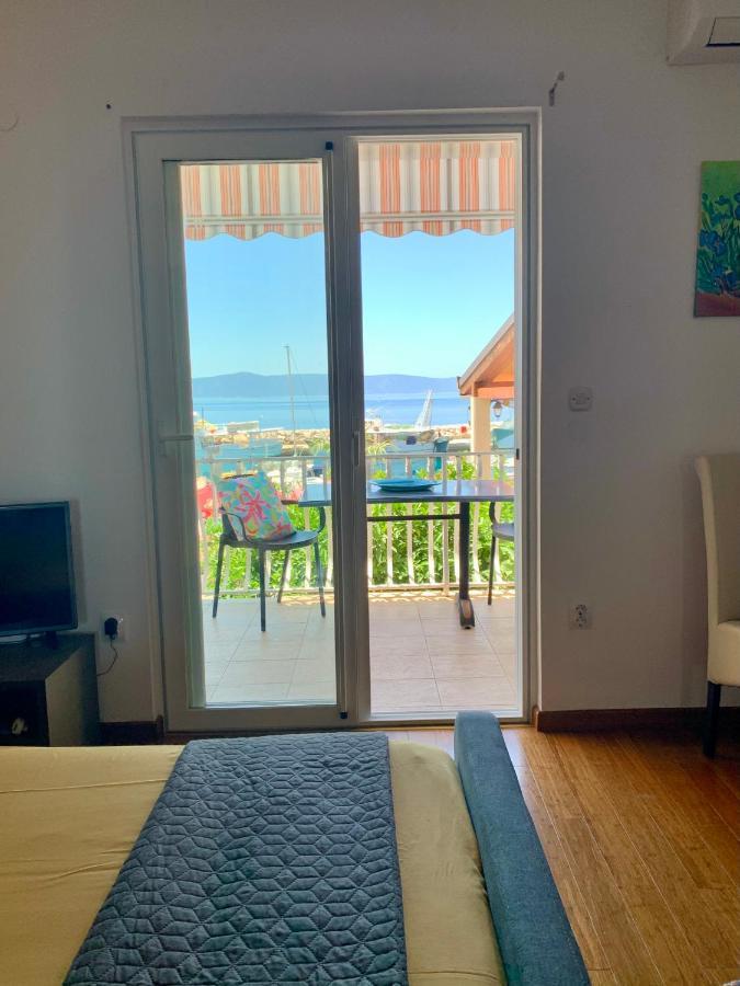 Galah Studio Podgora Luaran gambar